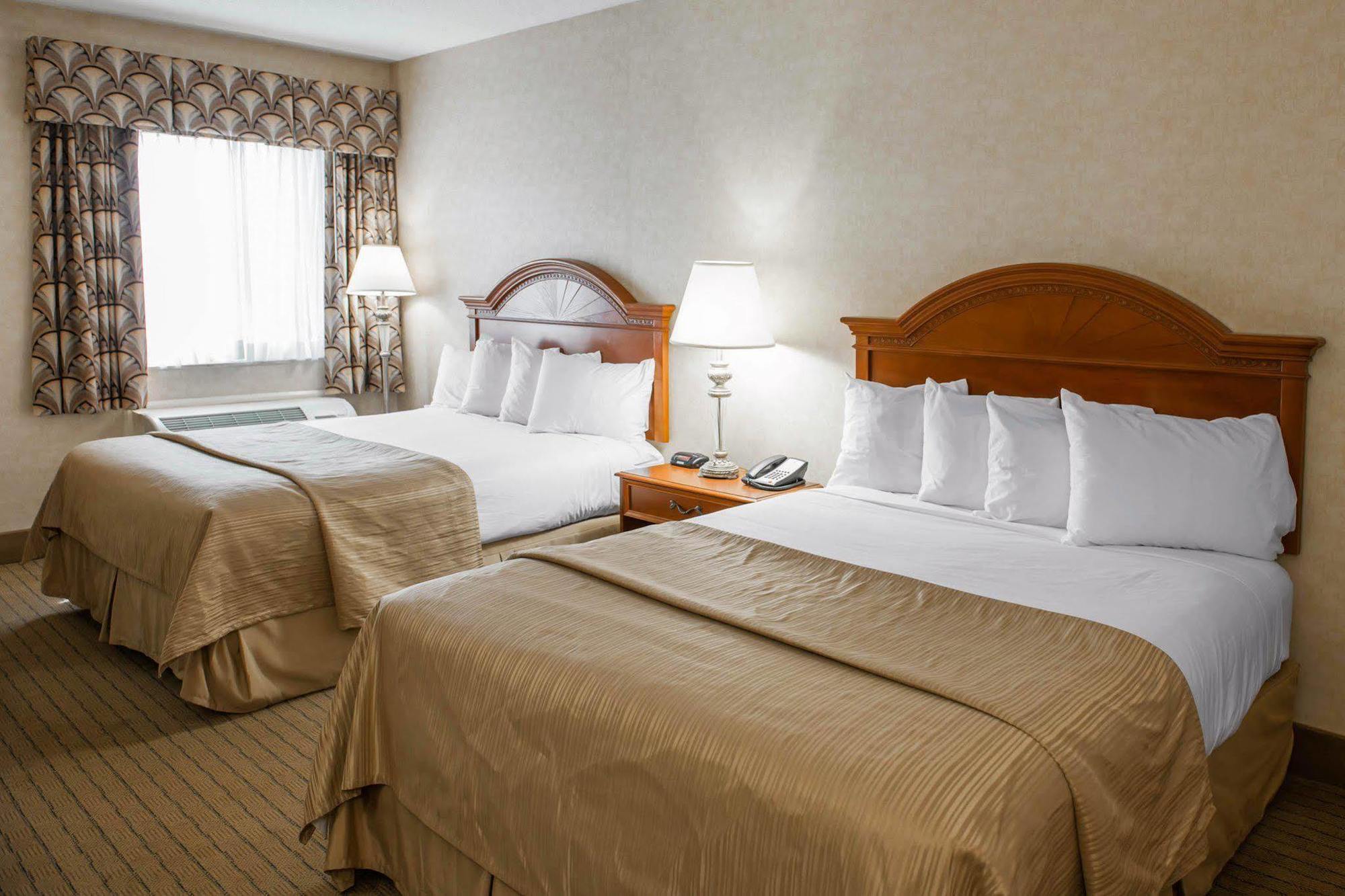 Quality Inn Castleton Exteriér fotografie